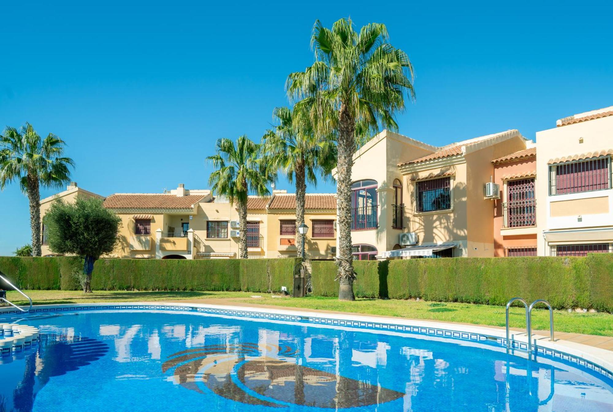 Club Salino Hideaway-Your Peaceful Retreat With Pool In Torrevieja Zewnętrze zdjęcie